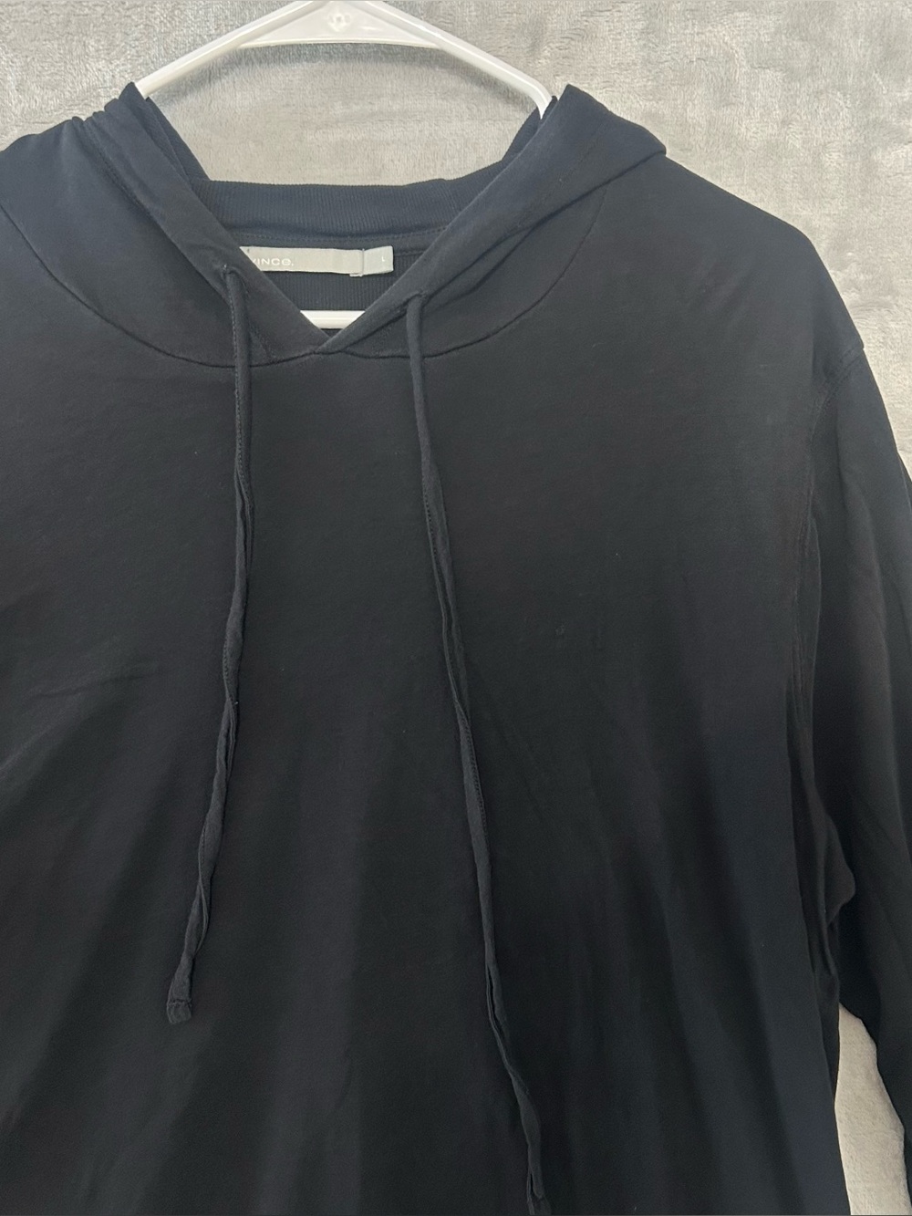 Vince Hoodie Lightweight Pullover Large Black Pima Cotton Casual Drawstring Soft